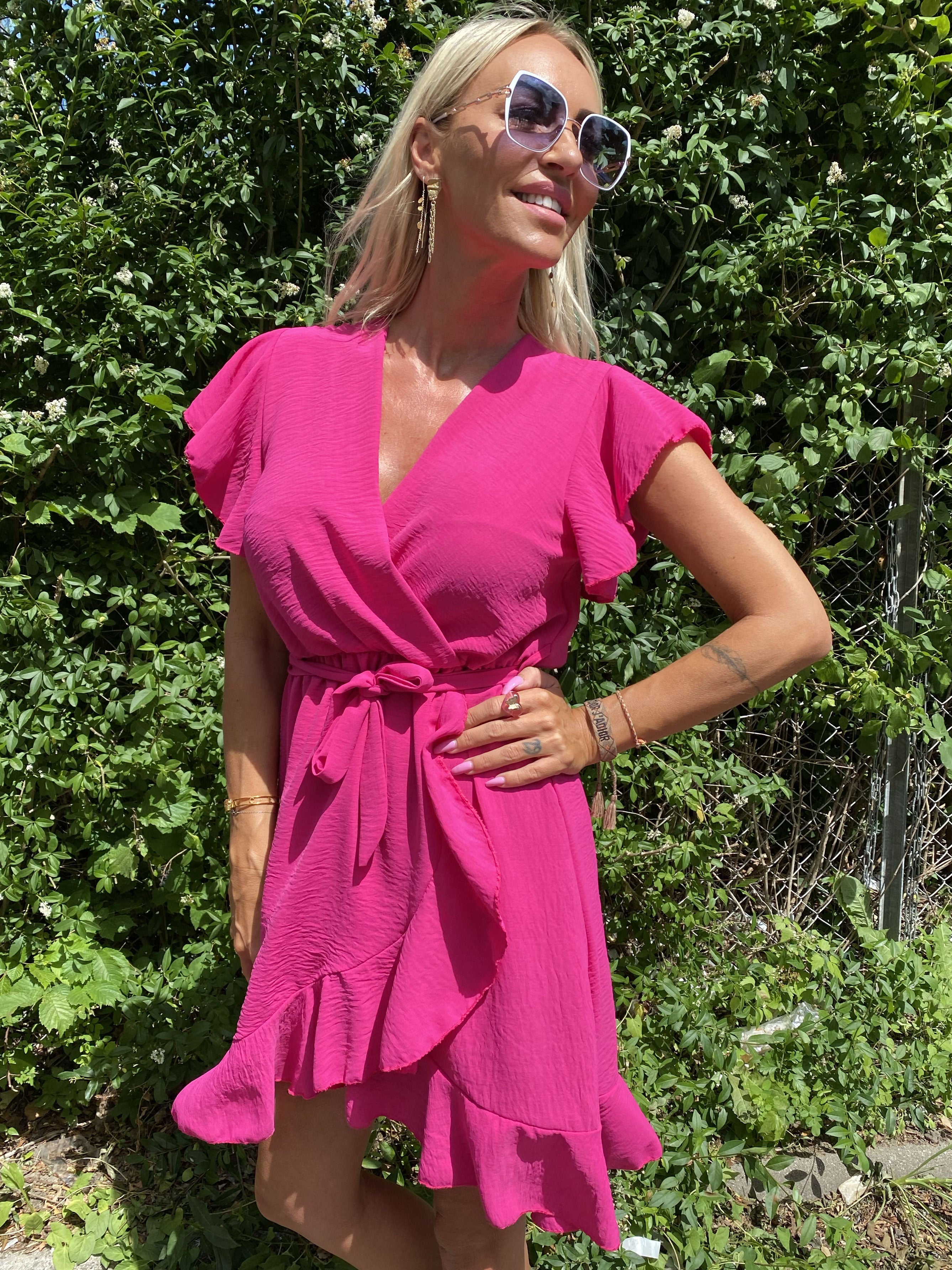 Josefine - Klänning med söta banddetaljer och knytband